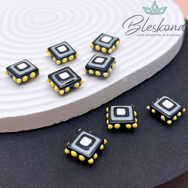 13,5 мм Бусина квадрат черный