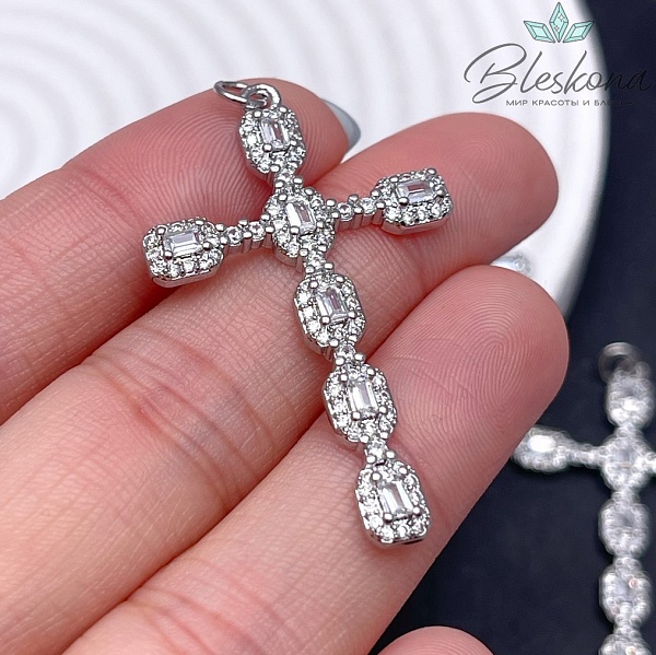40*25 мм Цвет серебро, Подвеска Крест прямоуг-е цирконы 
