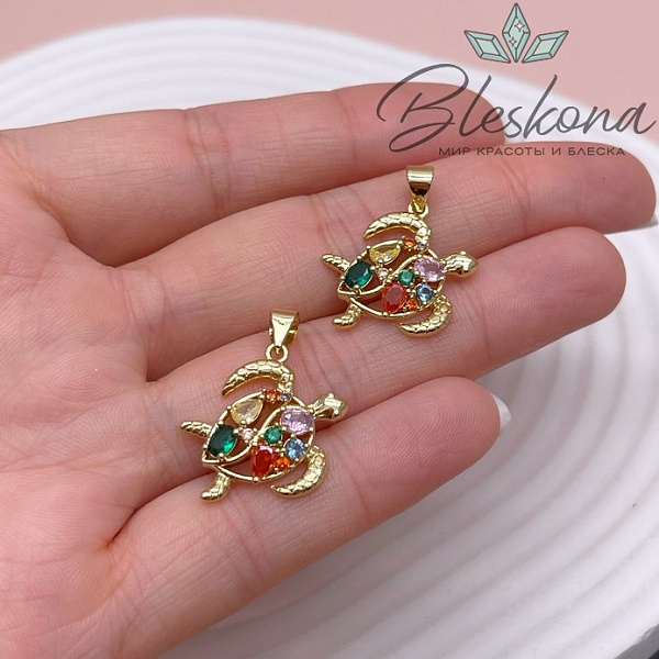 19*20 мм Цвет золото, Подвеска черепаха с цирконами микс