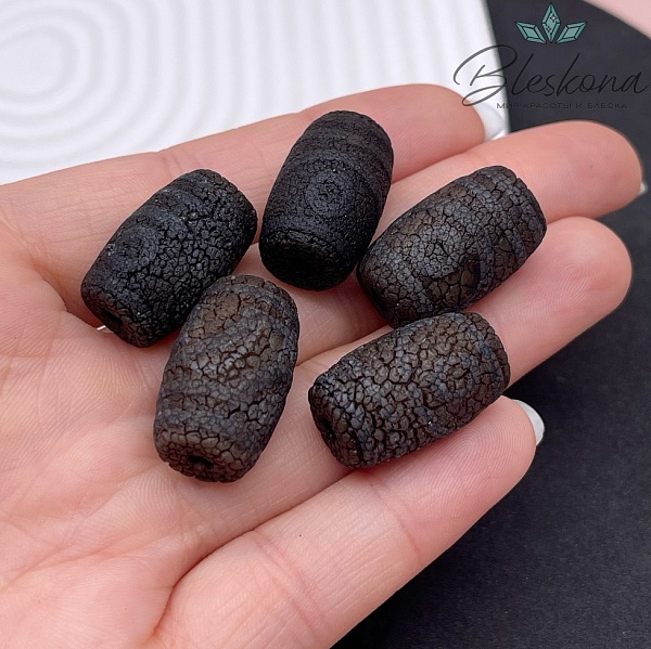 Бусина Дзи 2 глаза черный бочонок в термической обработке  22*13 мм