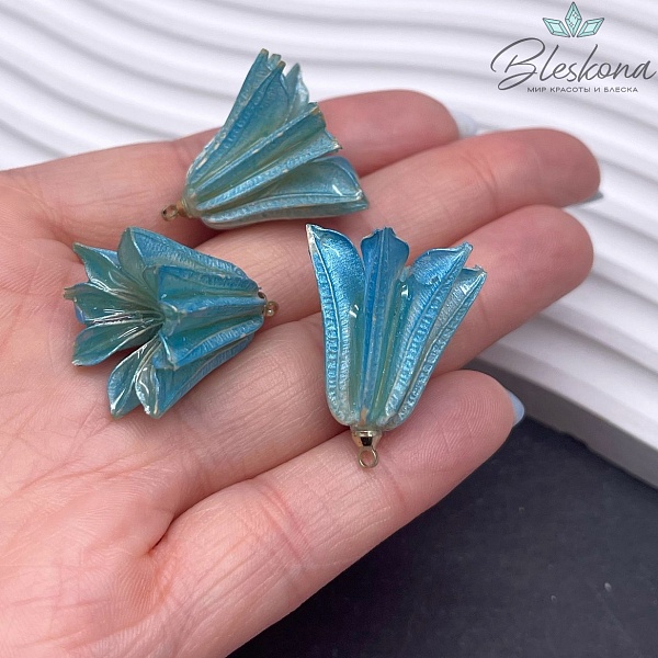 23-28 мм Подвеска Колокольчик в эпоксидной смоле голубой