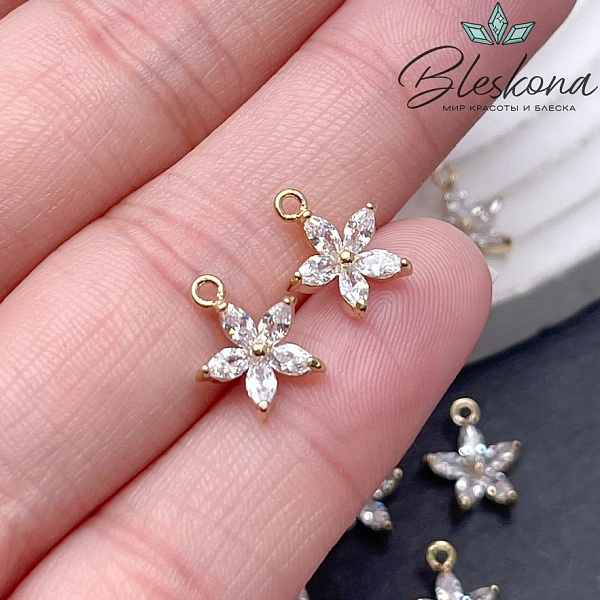 9*10,8мм Цвет золото, Подвеска цветок цирконы 