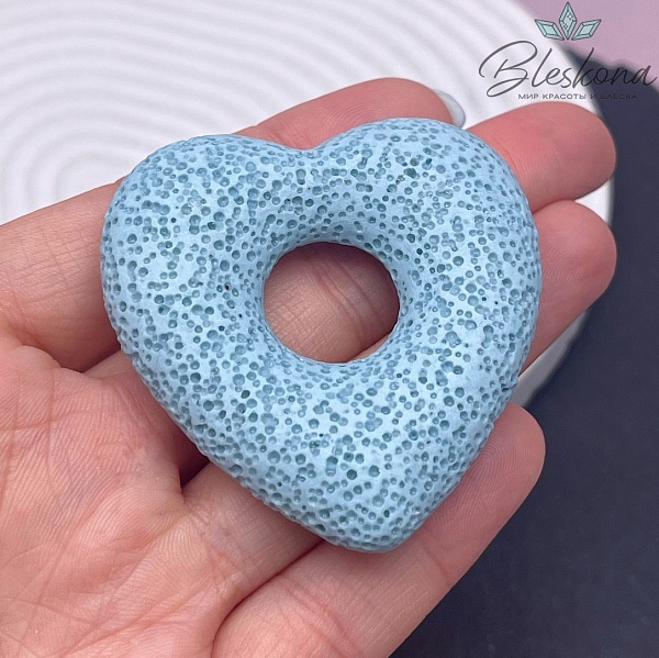 Лава Вулканическая Подвеска сердце  светло- голубое 53*51 мм