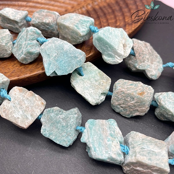 Амазонит куски (18-29)*(13-26) мм