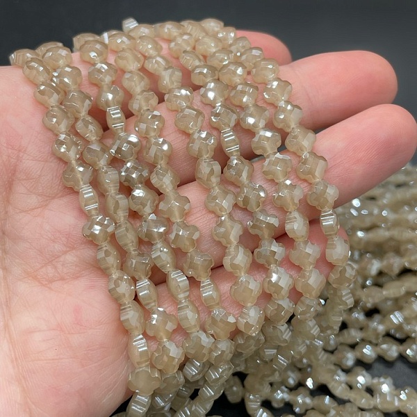 6 мм Стекло Lux, клевер, цвет желто- бежевый