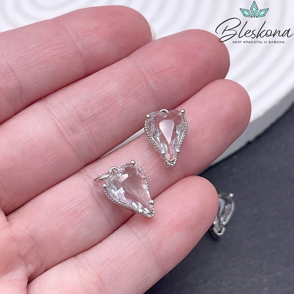 13,5*9 мм Цвет серебро, Подвеска Сердце прозрачное стекло