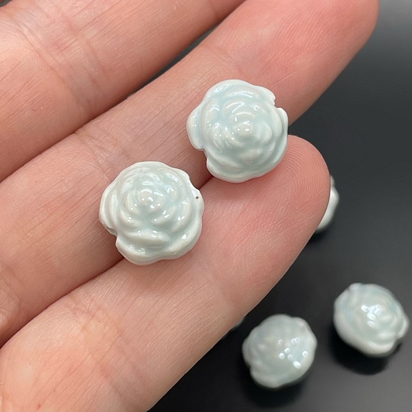 11 мм Бусина роза, керамика цвет голубой