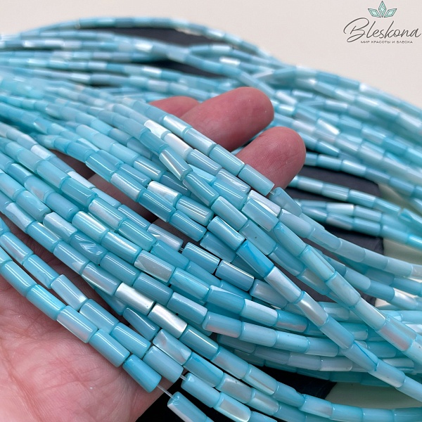 Перламутр бледно-голубой трубочки  8*4 мм 