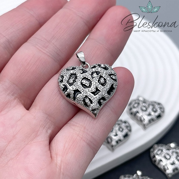22,5*23 мм Цвет серебро, Подвеска сердце большое с цирконами и эмалью 