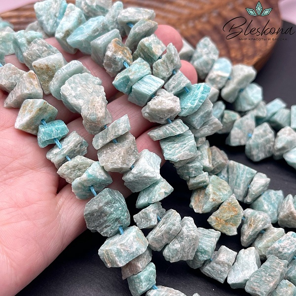 Амазонит куски (6-11)*(10-15) мм