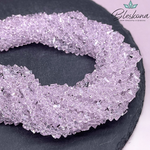 Чешское стекло №28 6 мм треугольник