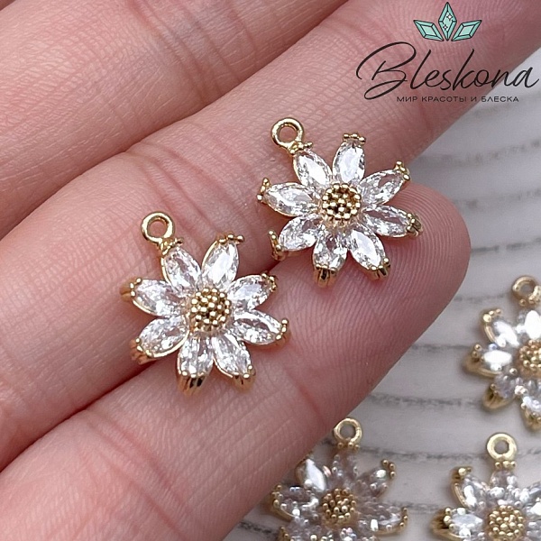 13,5*16 мм, Цвет золото, Подвеска цветок цирконы 