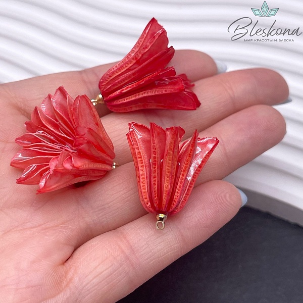 28-33 мм Подвеска Колокольчик в эпоксидной смоле красный