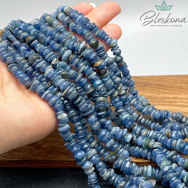 Крошка Кианит ширина бусин ~ 5-7 мм