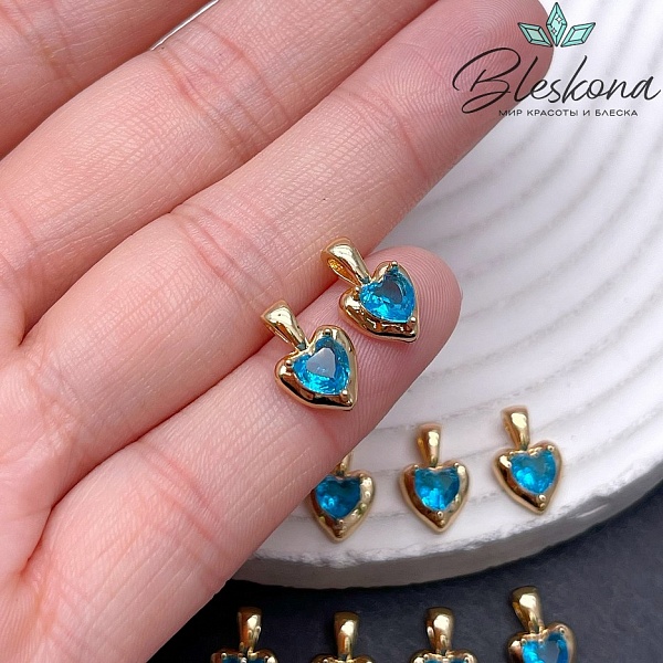 12*8 мм Цвет золото, Подвеска Сердце голубой циркон