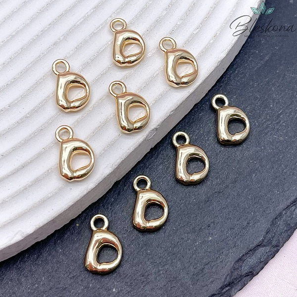 13 мм Цвет золото, Буква гладкая D 