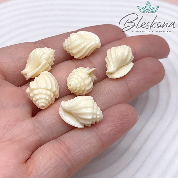 Бусина Ракушка бежевая 17*11 мм (имитация коралла)