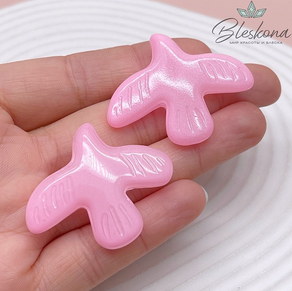 33*42 мм  Бусина голубь розовый