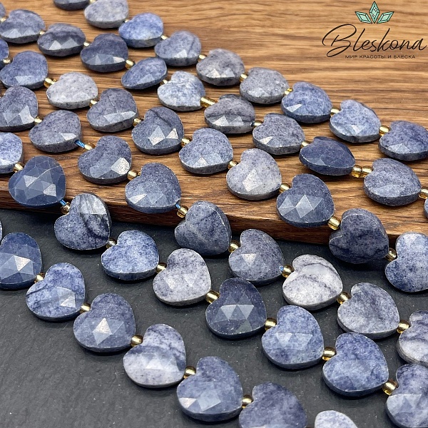 Содалит сердце огранка 14 мм