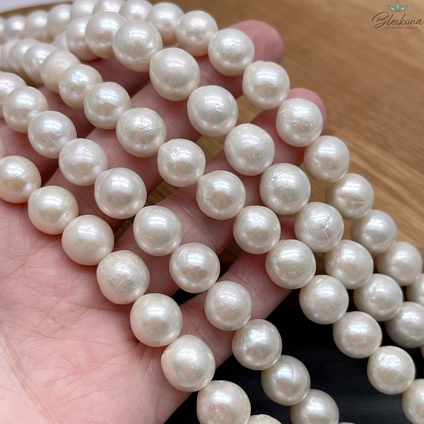 Жемчуг Касуми шар белый на увеличение 10-10,5 мм 