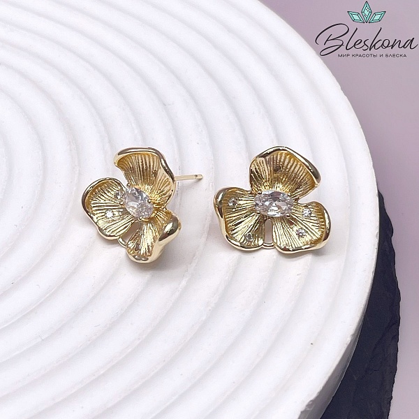 16*18 мм Цвет золото, Пусеты цветок цирконы 