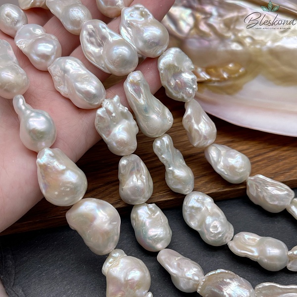 Жемчуг Барокко белый ~ (21-26)*(16-18) мм 