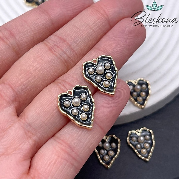 16,8*13,6 мм Цвет золото, Подвеска Сердце черное с имитацией жемчуга