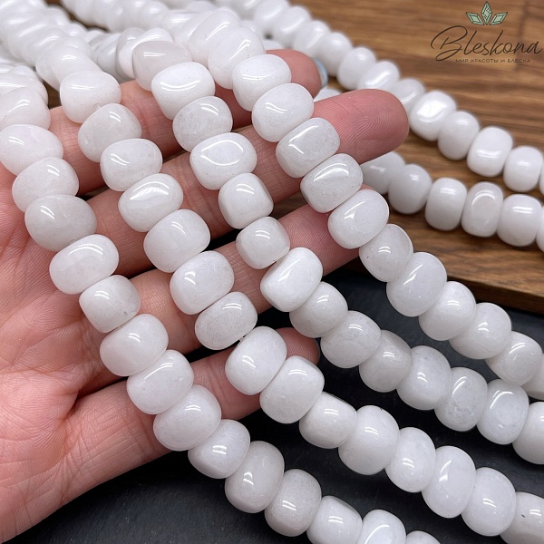 Кварц Белый галтовка (8-9)*(11,5-12,5) мм