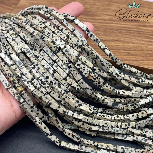 Яшма далматиновая (фенит) прямоугольник 13,5*4 мм