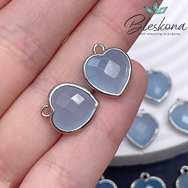 13*15мм,Цвет серебро,Подвеска Сердце кварц тонированный голубой огранка