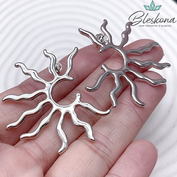 40,5*37,5 мм Цвет серебро, Пусеты солнце 