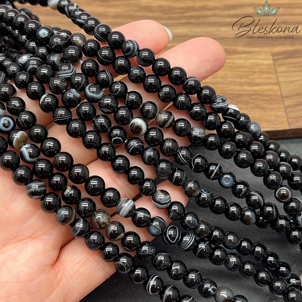 Агат черный с прожилками 6 мм