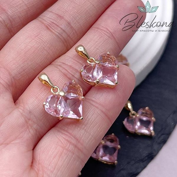 14,5*14 мм Цвет золото, Подвеска Сердце розовые цирконы