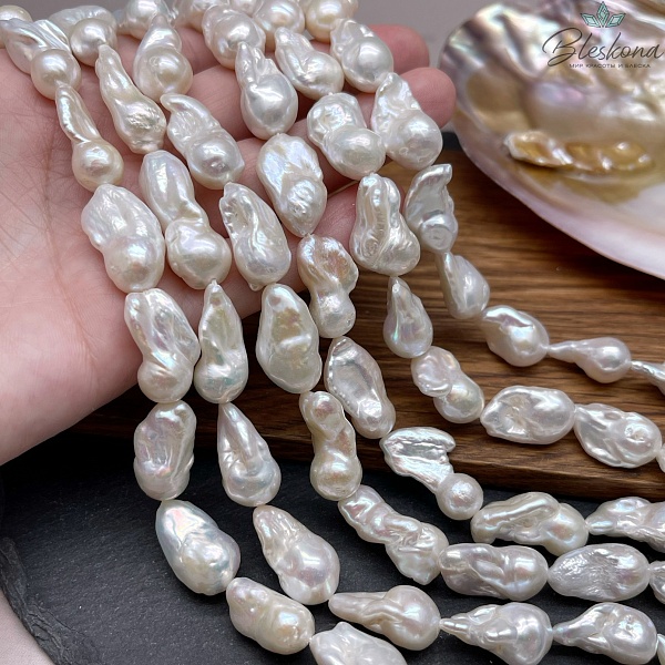 Жемчуг Барокко крупный белый ~ (16-18)*(11-12) мм 