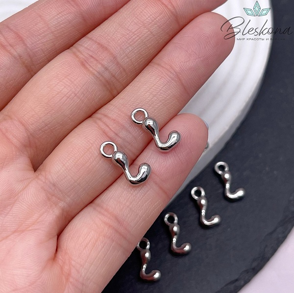 13 мм Цвет серебро, Буква гладкая L