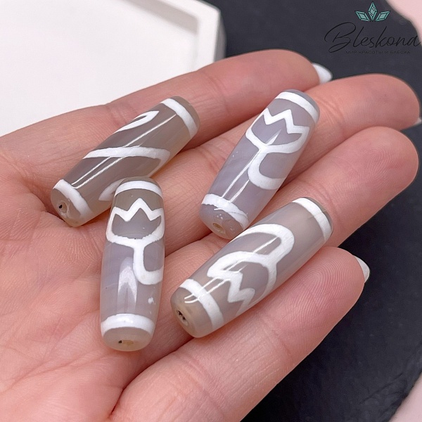 Бусина Дзи Лотос серо-белый бочонок 30*10мм