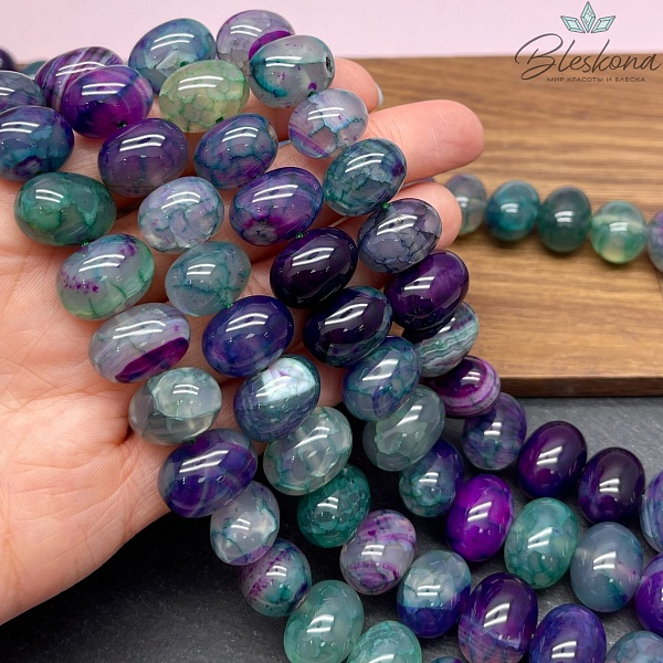 Агат фиолетово- зеленый (тонированный) галтовка 12*16 мм
