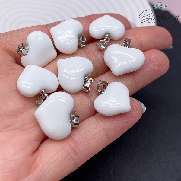 17 мм, Цвет серебро, Подвеска сердце стекло белое