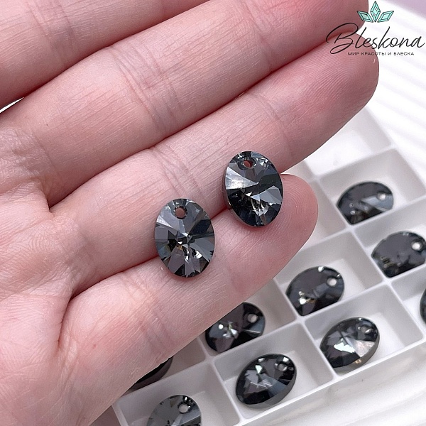 6028 XILION Oval 12 мм Crystal Silver Night (SINI)