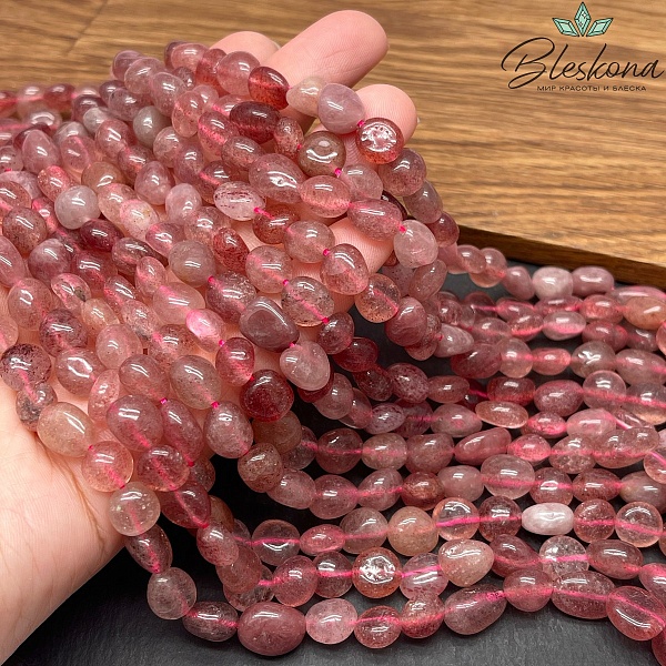 Кварц клубничный галтовка 8-10 мм