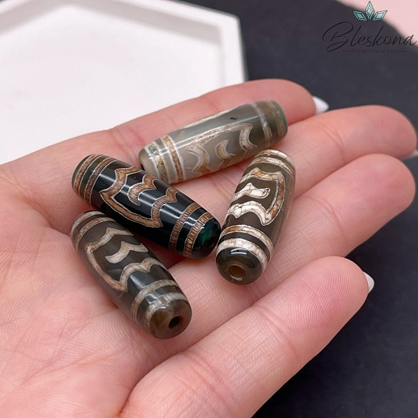 Бусина Дзи Птица Гаруда зелено-коричневый бочонок 30*11 мм