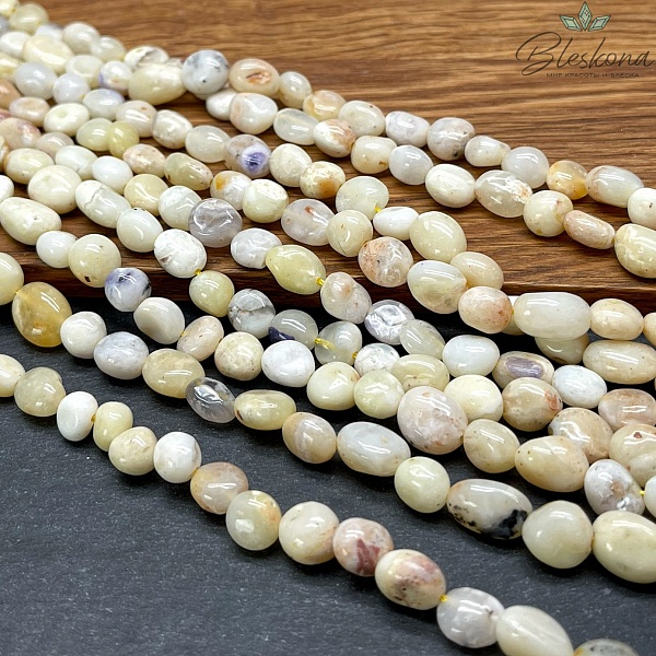 Опал желтый галтовка 9-11 мм